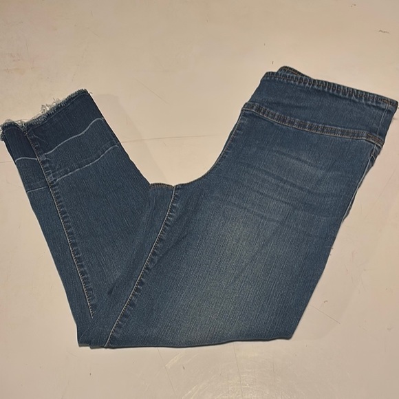 Inc Denim Pull On Straight Classic Blue Women's Jeans - Picture 1 of 6